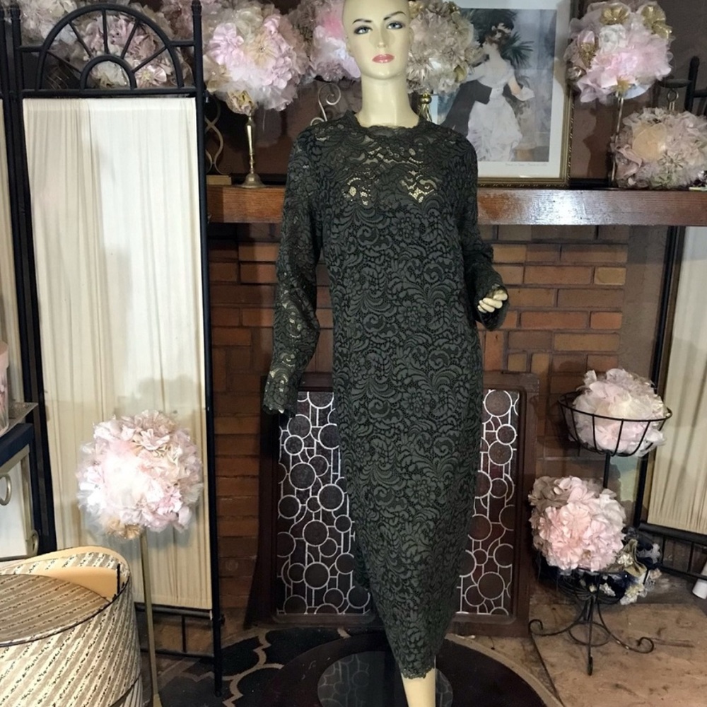 CATO OLIVE GREEN LACE MAXI DRESS NWT (22W)